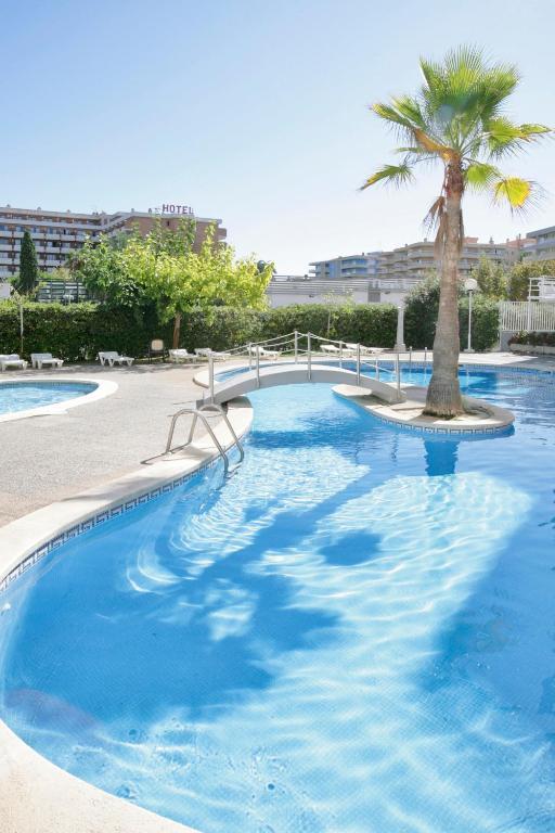 סאלו Apartbeach Royal Apartments מראה חיצוני תמונה