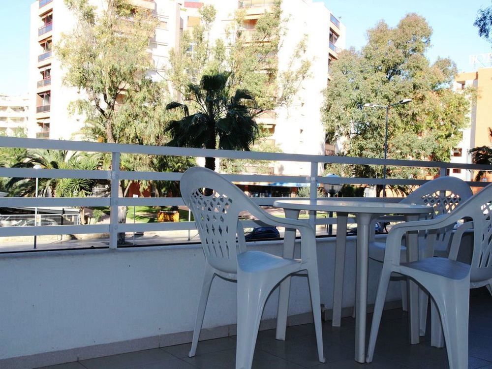 סאלו Apartbeach Royal Apartments מראה חיצוני תמונה