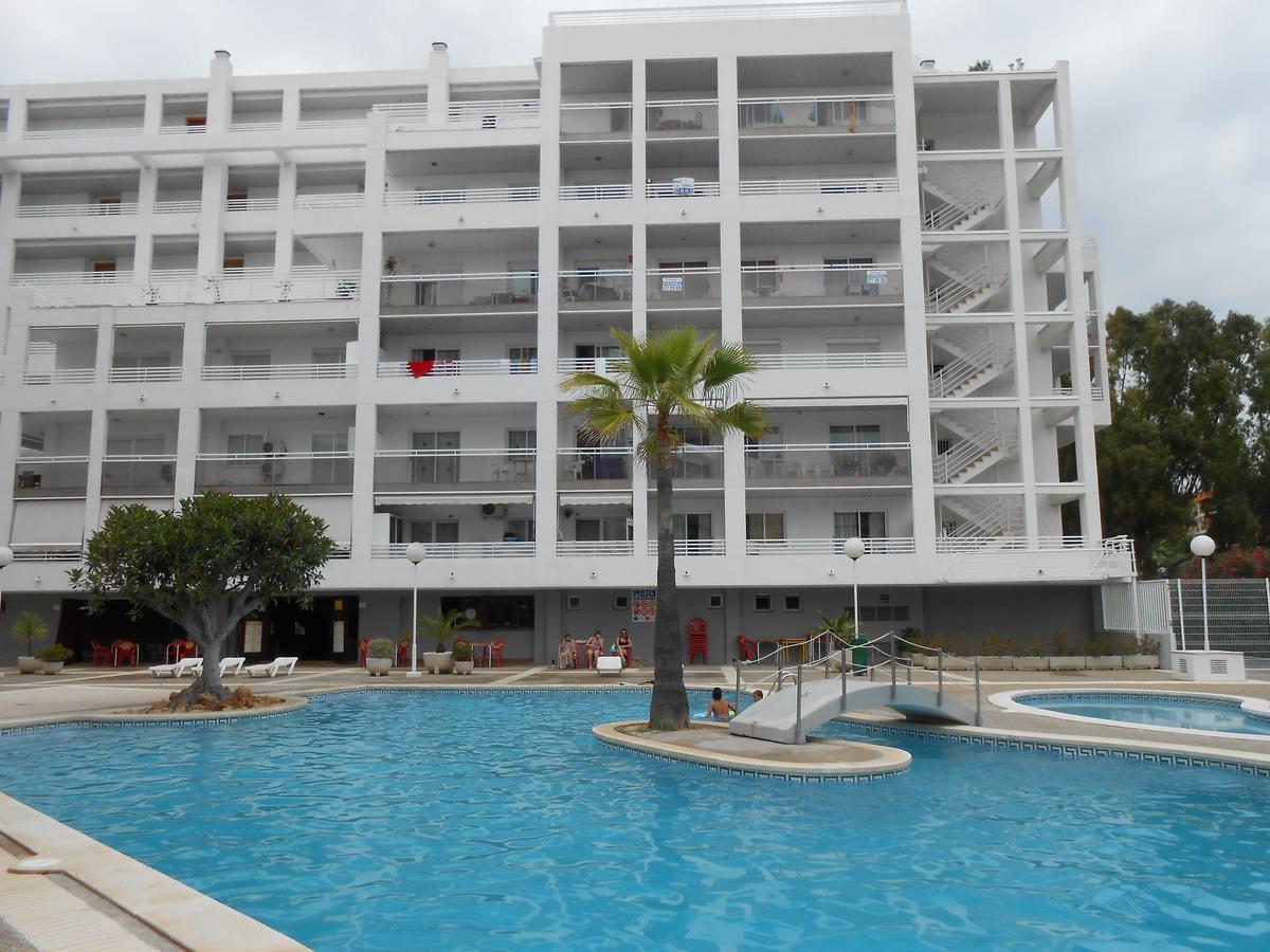 סאלו Apartbeach Royal Apartments מראה חיצוני תמונה