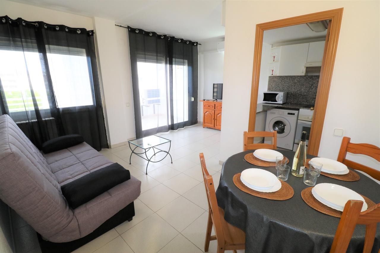 סאלו Apartbeach Royal Apartments מראה חיצוני תמונה