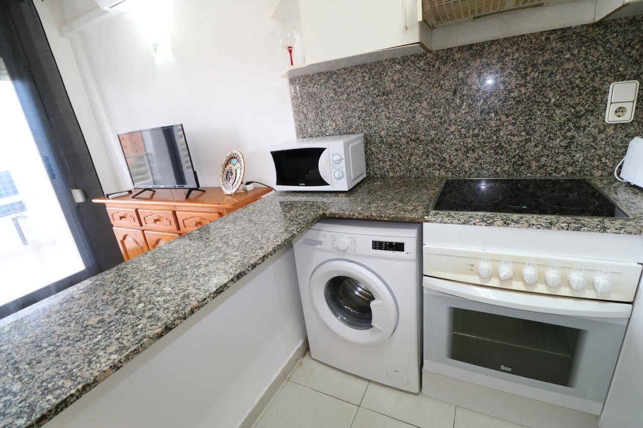סאלו Apartbeach Royal Apartments מראה חיצוני תמונה