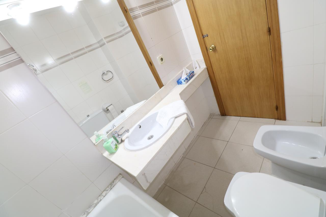 סאלו Apartbeach Royal Apartments מראה חיצוני תמונה